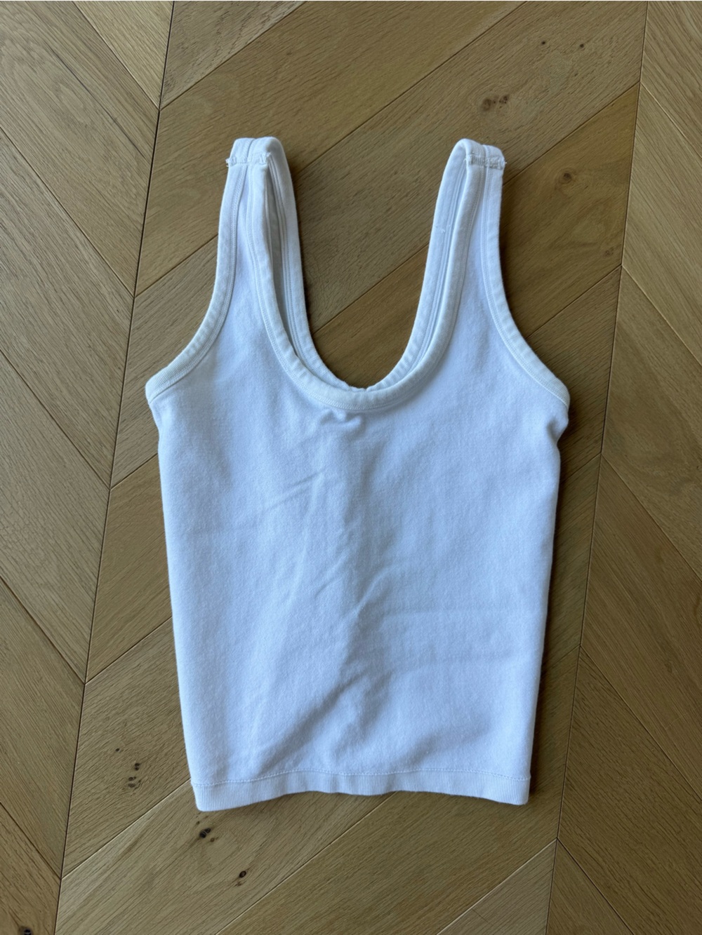 Alo White Ribbed Cropped Tank Top